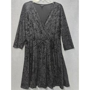 Torrid Black Crushed Velvet Wrap Dress Size 1X